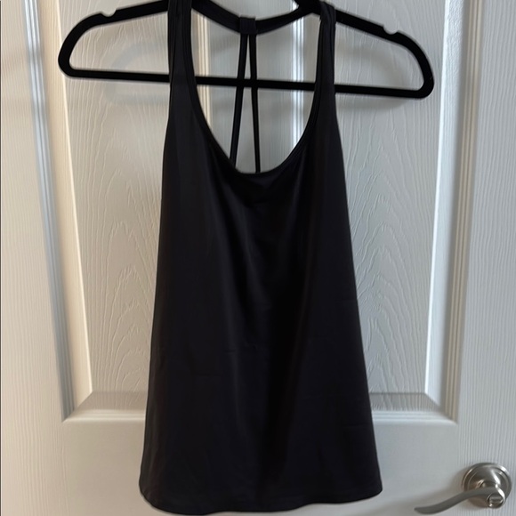 Old Navy Tops - ❤️Old Navy Black Sleeveless Backless Tank Top
